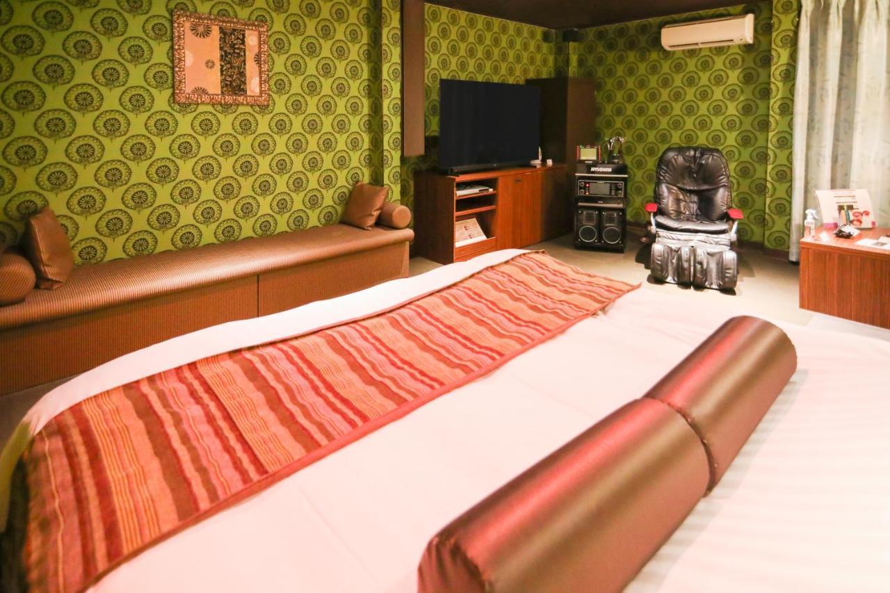 ホテル 魔法のリトルパンプキン ザ・シークレットガーデン  岡山市 エクステリア 写真